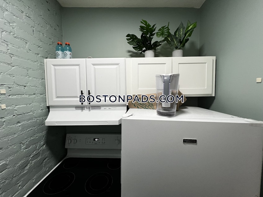 Boston - $3,145+ /month