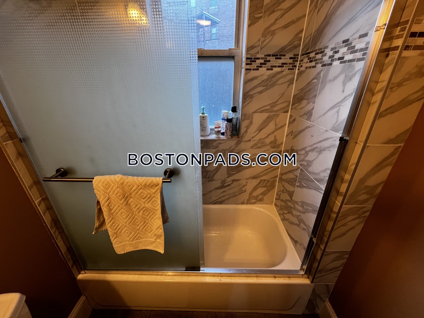 BOSTON - BRIGHTON - CLEVELAND CIRCLE - 5 Beds, 2 Baths - Image 25