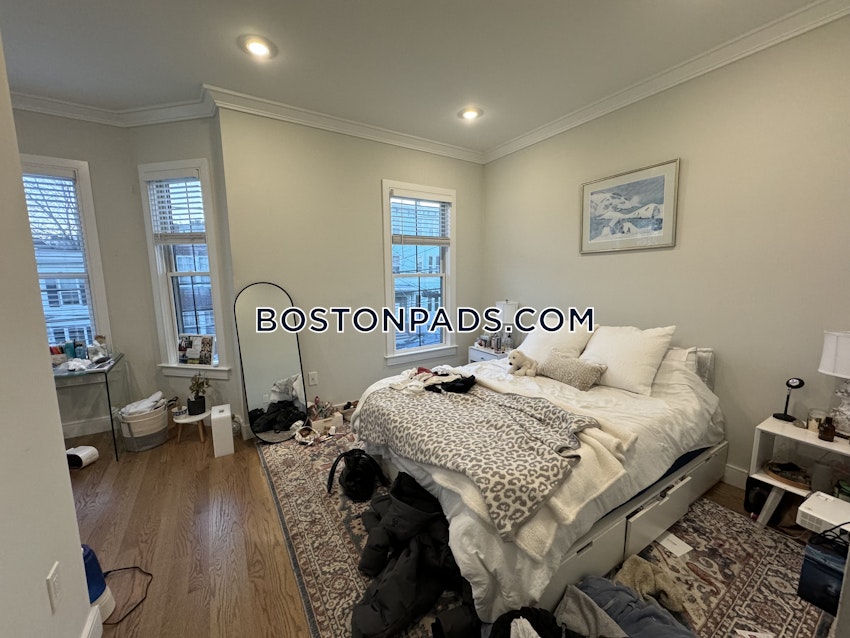 BOSTON - EAST BOSTON - JEFFRIES POINT - 3 Beds, 2 Baths - Image 8