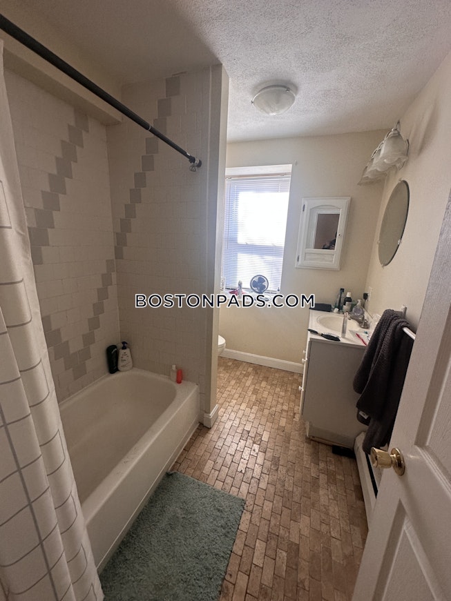Boston - $4,500+ /mo