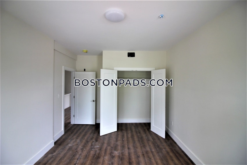 BOSTON - DORCHESTER/SOUTH BOSTON BORDER - 3 Beds, 2 Baths - Image 7