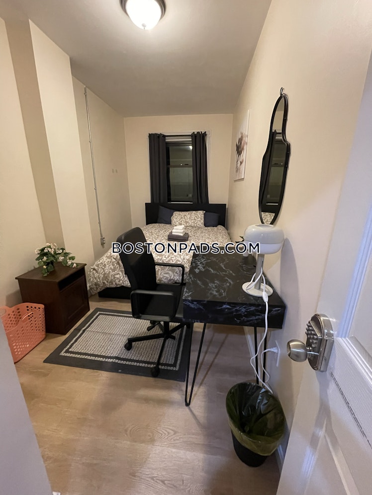 Harrison Ave., Boston