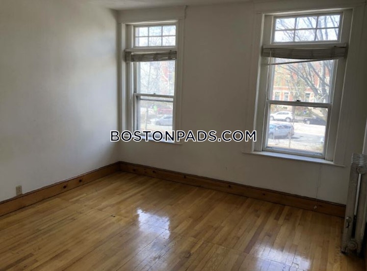 Beacon St., Brookline