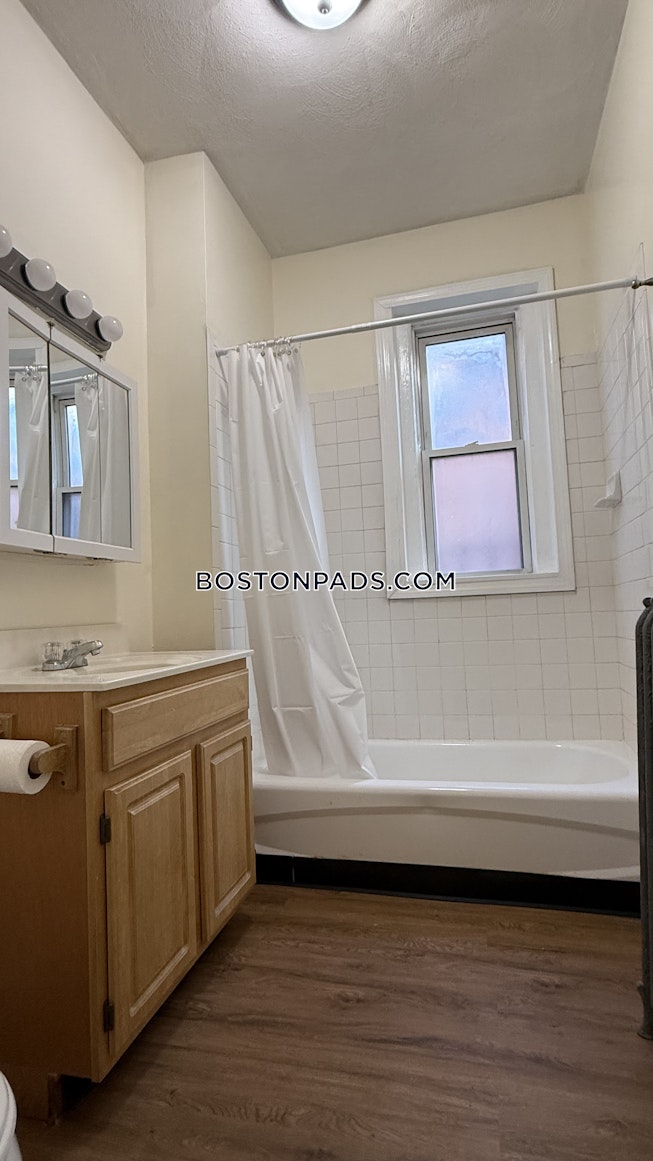 Boston - $3,150+ /mo