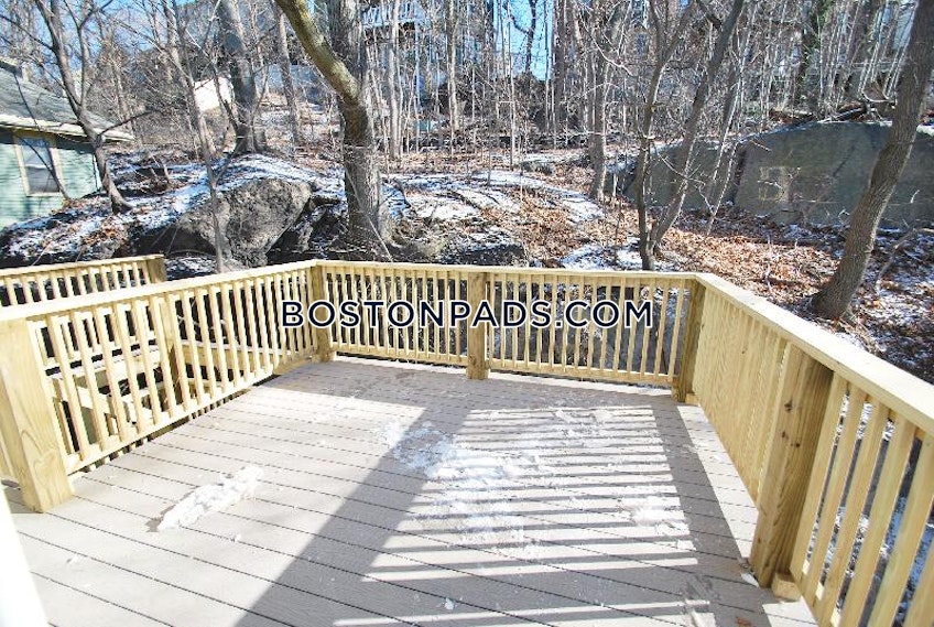 Boston - $4,800+ /month