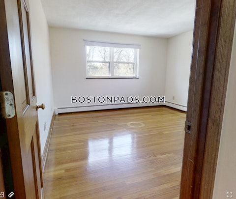 Grove St. Newton photo 2