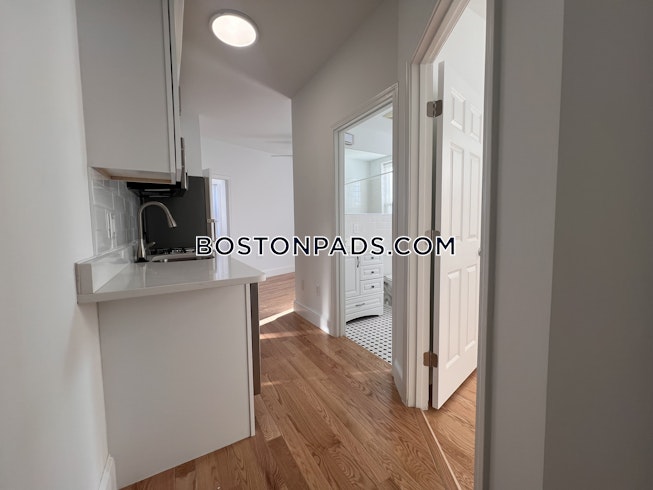 Boston - $3,800+ /mo