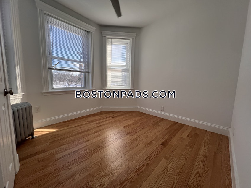 Boston - $3,800+ /month