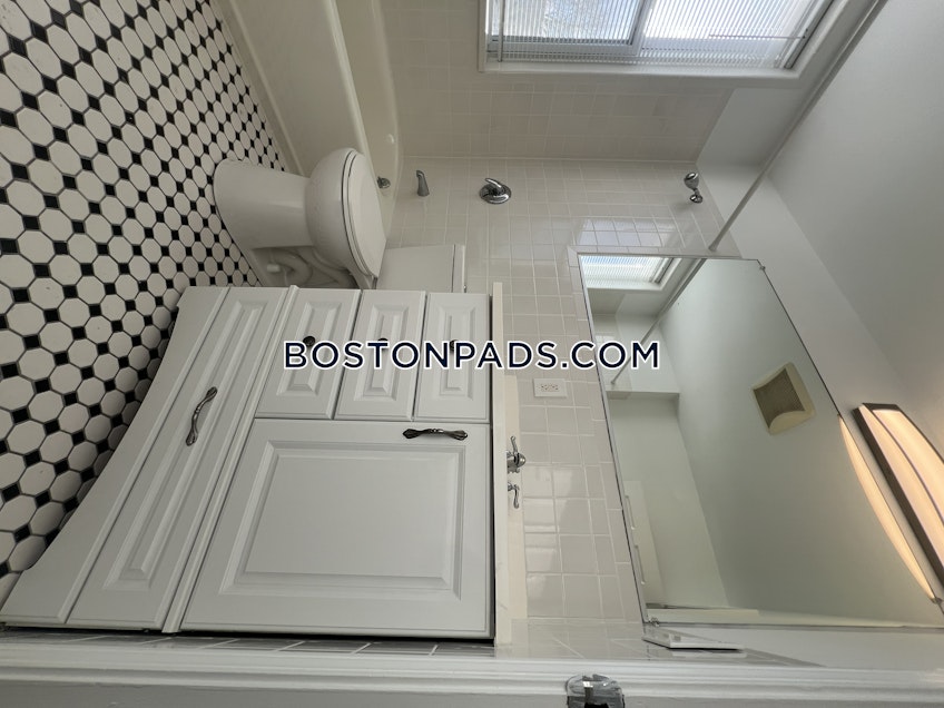 Boston - $3,800+ /month