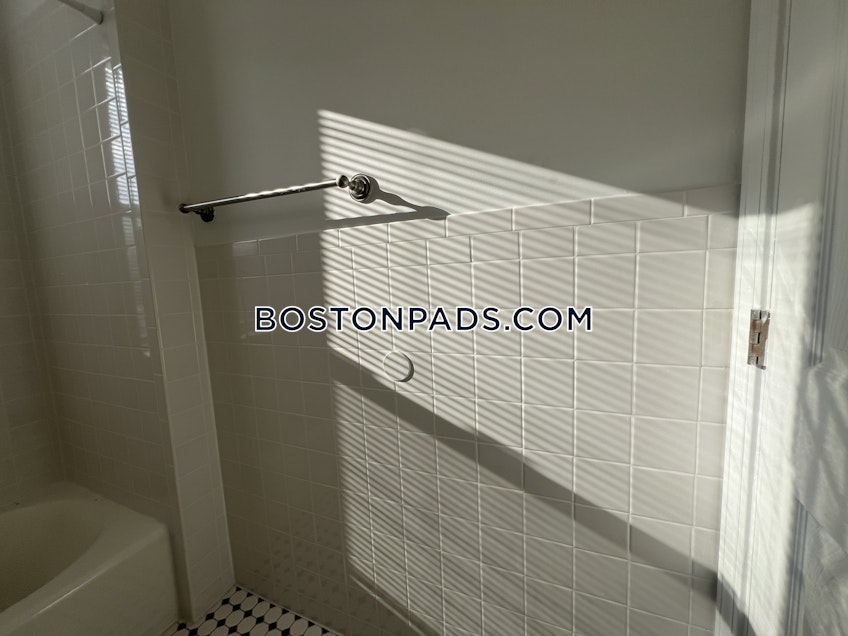 Boston - $3,800+ /month