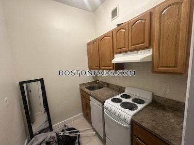 Fenway/kenmore 3 Beds 1 Bath Boston - $4,800 No Fee