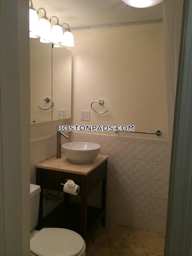 Boston - $2,785+ /mo