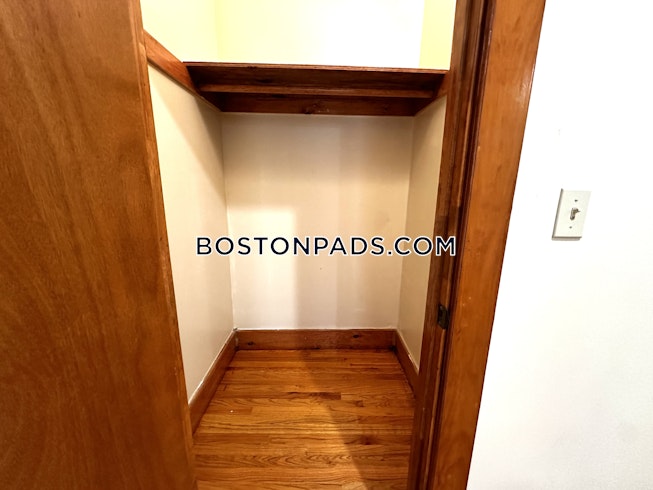 Boston - $4,650+ /mo