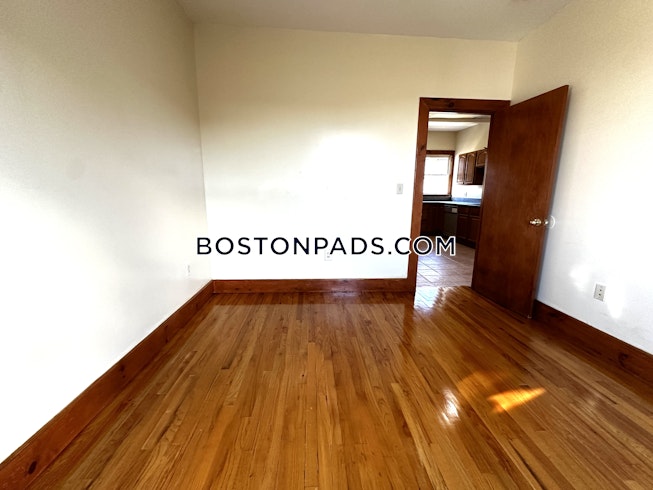 Boston - $4,650+ /mo