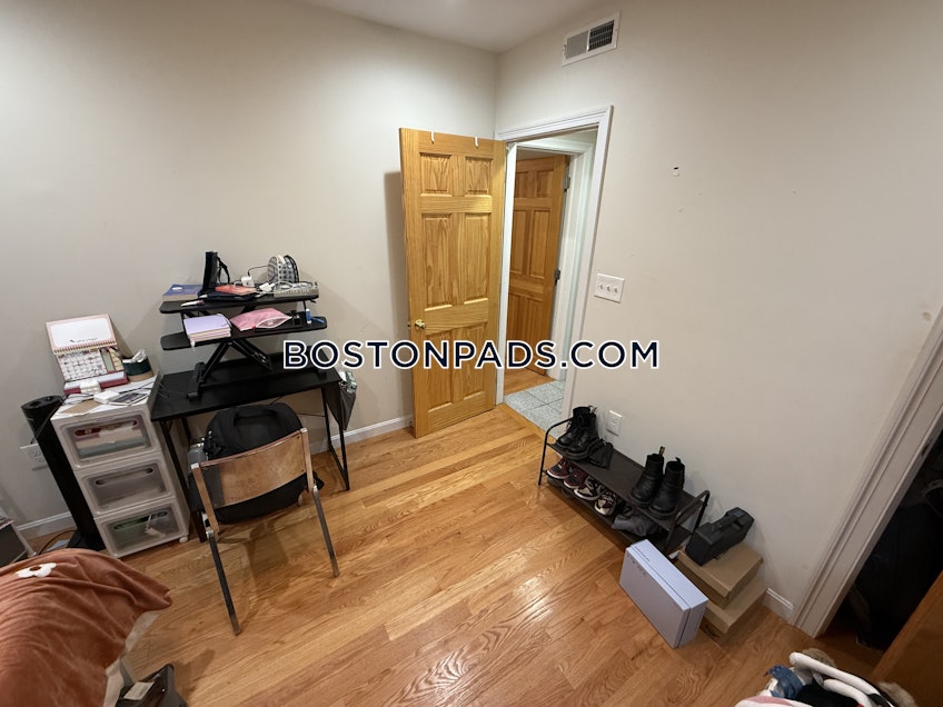 Boston - $6,100+ /month