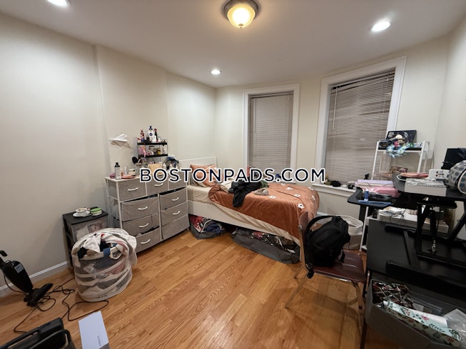 Boston - $6,100+ /mo