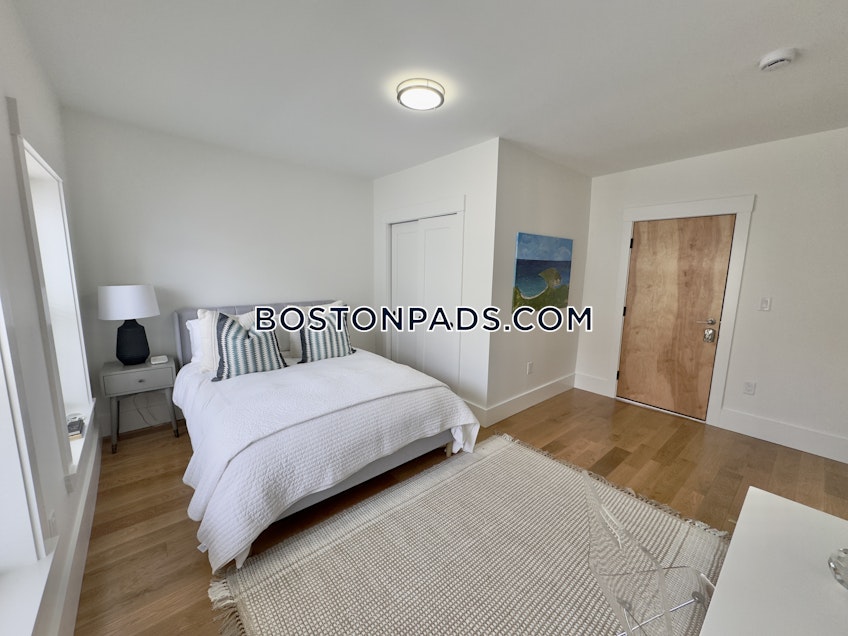 Cambridge - $4,500+ /month
