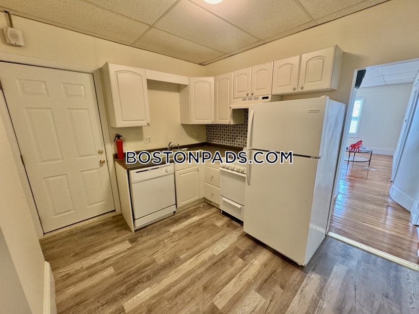 Cambridge - $2,700+ /month