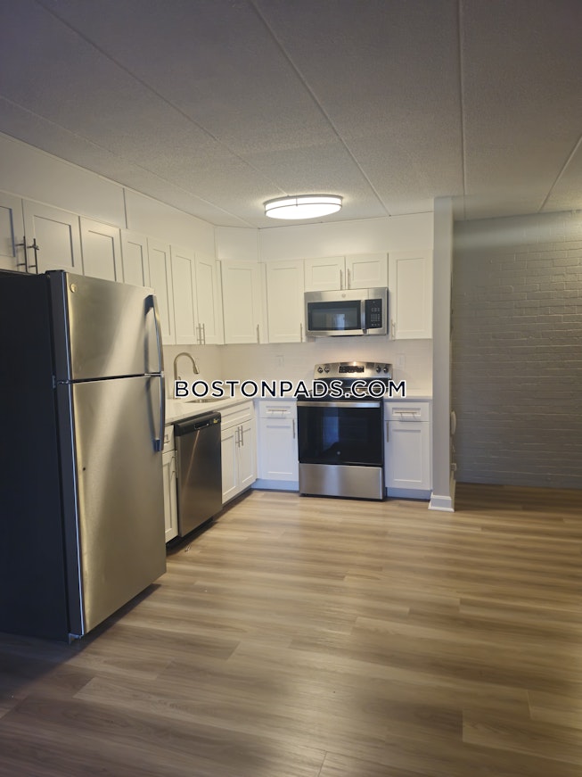 Framingham - $2,205+ /mo