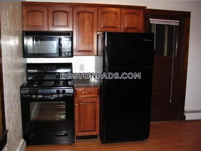 BOSTON - ROSLINDALE - 2 Beds, 1 Bath - Image 3