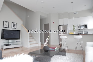 Boston - 5 Beds, 2.5 Baths