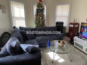 Boston - 3 Beds, 3 Baths