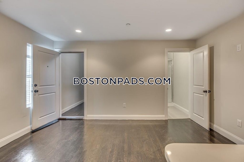 BOSTON - SOUTH BOSTON - ANDREW SQUARE - 4 Beds, 2 Baths - Image 5