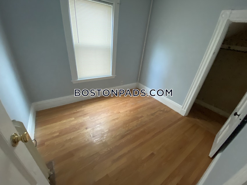 BOSTON - DORCHESTER/SOUTH BOSTON BORDER - 3 Beds, 1 Bath - Image 10