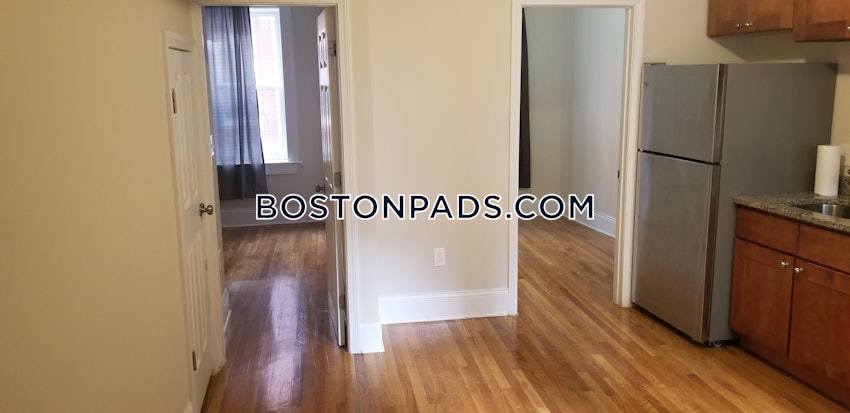 BOSTON - NORTH END - 3 Beds, 1 Bath - Image 6