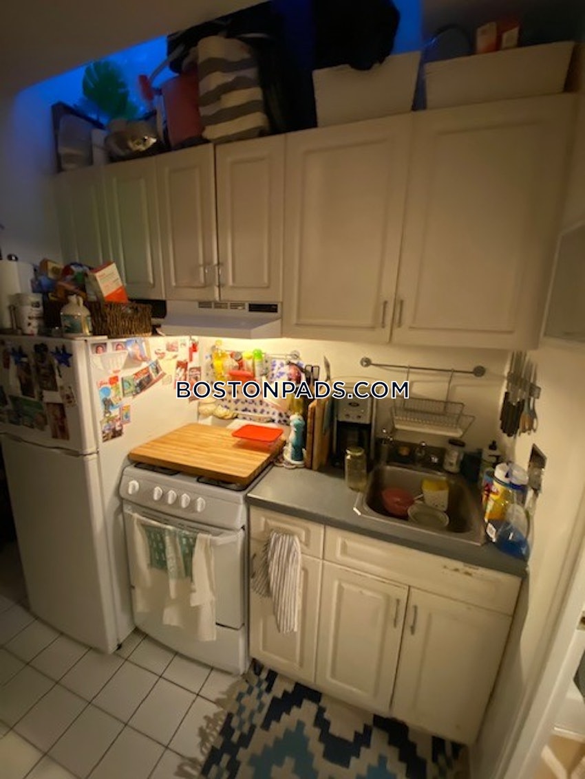 BOSTON - SOUTH END - 1 Bed, 1 Bath - Image 3