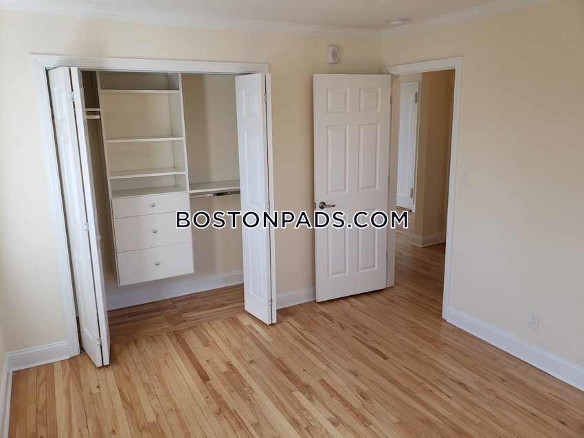 BROOKLINE- COOLIDGE CORNER - 1 Bed, 1 Bath - Image 2