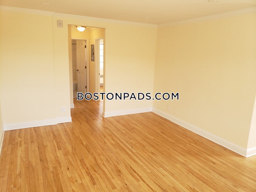 BROOKLINE- COOLIDGE CORNER - 1 Bed, 1 Bath - Image 1