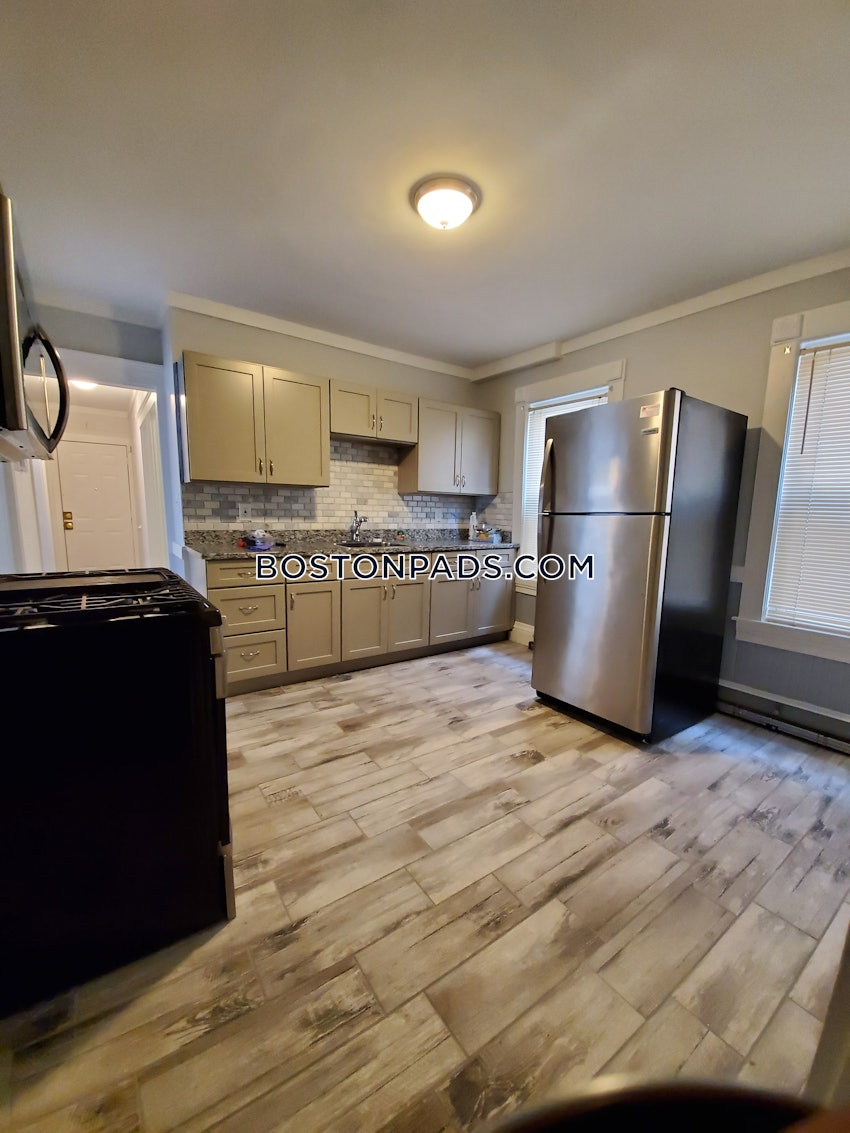 BOSTON - DORCHESTER - CENTER - 3 Beds, 1 Bath - Image 12