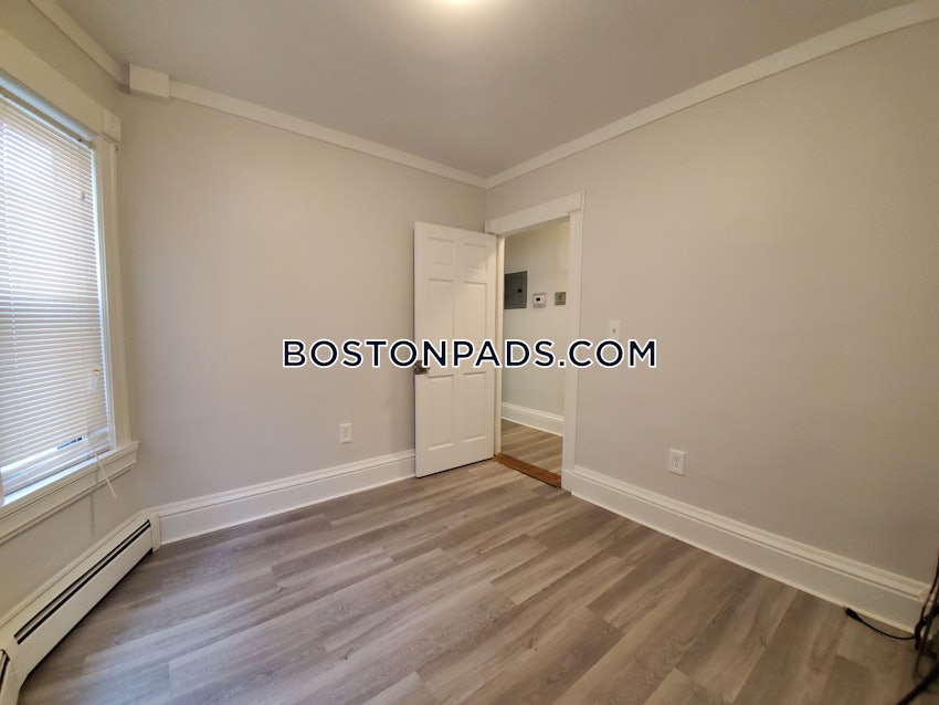 BOSTON - DORCHESTER - CENTER - 3 Beds, 1 Bath - Image 9