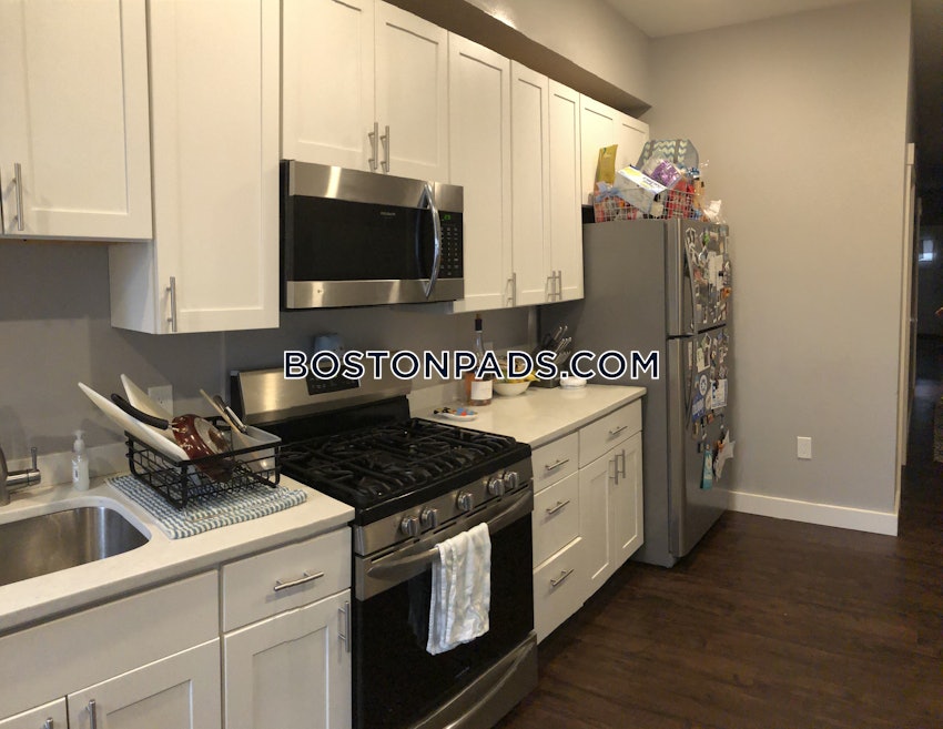 SOMERVILLE - EAST SOMERVILLE - 4 Beds, 2 Baths - Image 3