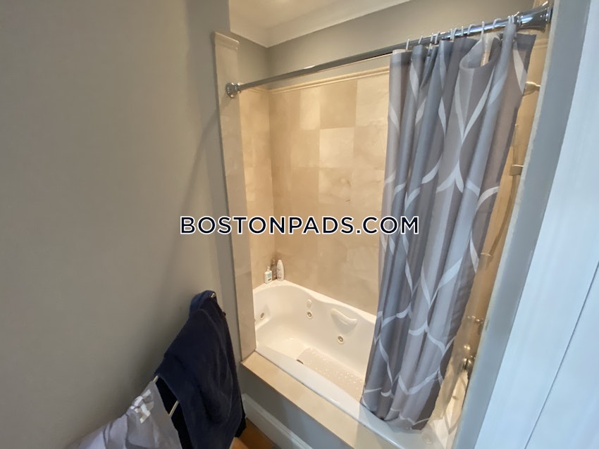 BOSTON - SOUTH BOSTON - ANDREW SQUARE - 4 Beds, 1 Bath - Image 43