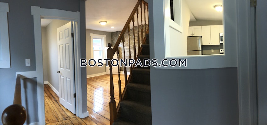 BOSTON - CHARLESTOWN - 3 Beds, 2 Baths - Image 3