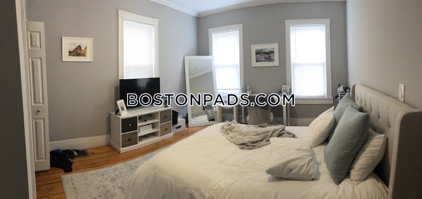 BOSTON - CHARLESTOWN - 4 Beds, 2 Baths - Image 16