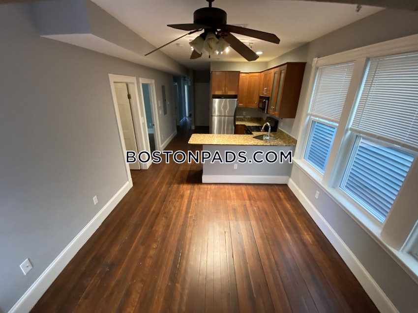 BOSTON - MISSION HILL - 5 Beds, 2 Baths - Image 4