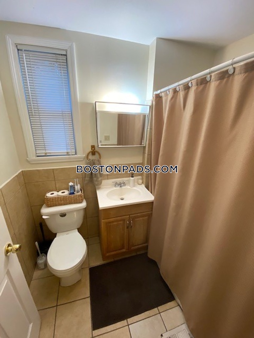 BOSTON - LOWER ALLSTON - 3 Beds, 1 Bath - Image 10