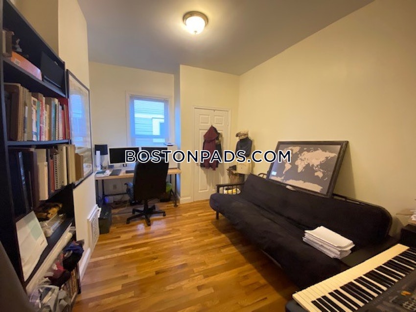 BOSTON - LOWER ALLSTON - 3 Beds, 1 Bath - Image 11