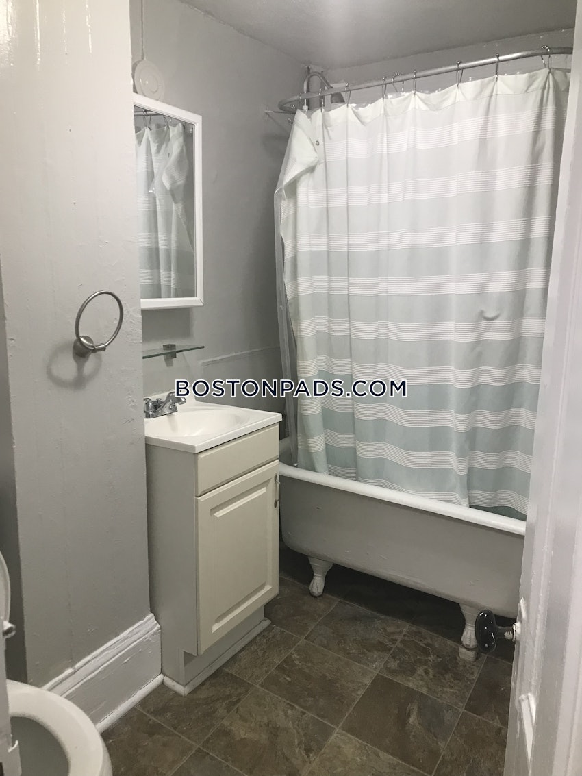 BOSTON - BEACON HILL - 2 Beds, 1 Bath - Image 9