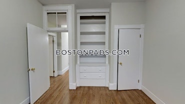 Boston - 3 Beds, 2 Baths