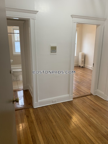 Boston - 2 Beds, 1 Baths