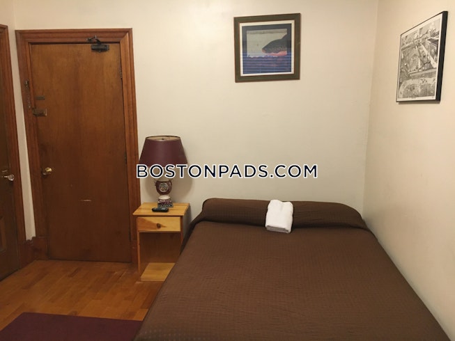 Boston - $2,100+ /mo