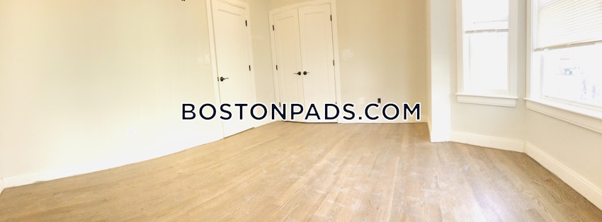 BOSTON - JAMAICA PLAIN - HYDE SQUARE - 3 Beds, 2 Baths - Image 4