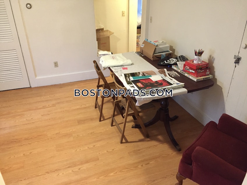 Boston - $5,450+ /month