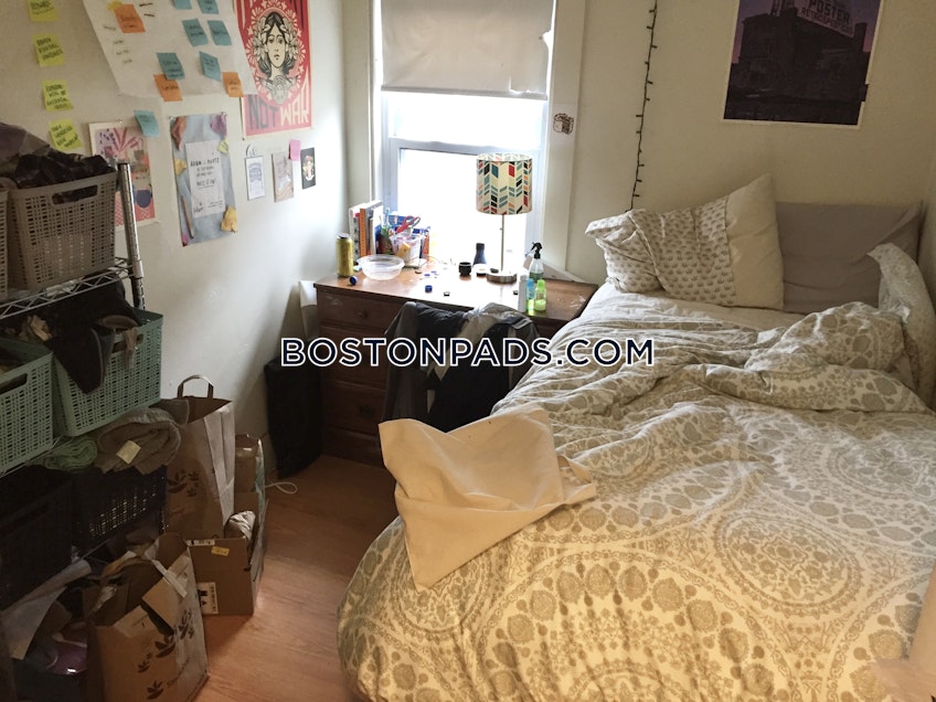 Boston - $5,450+ /month