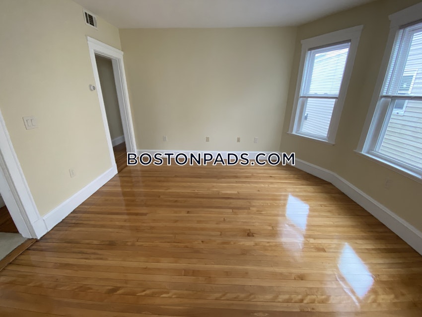 BOSTON - DORCHESTER - CENTER - 4 Beds, 1 Bath - Image 13