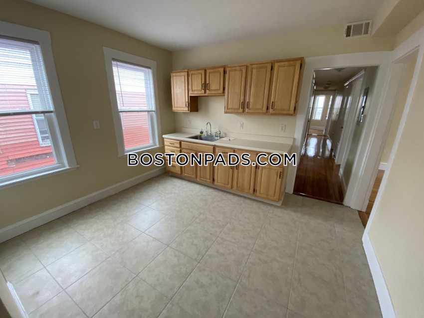 BOSTON - DORCHESTER - CENTER - 4 Beds, 1 Bath - Image 12